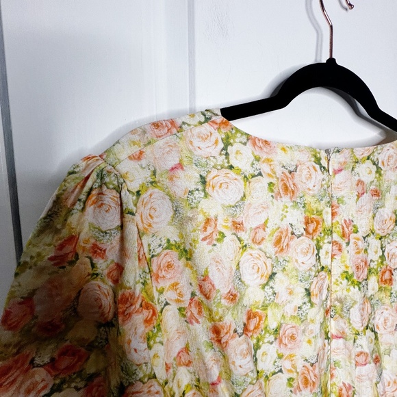 Ivy City Co faux wrap Lyra Midi Dress Yellow Floral Print Size Medium - Picture 7 of 9